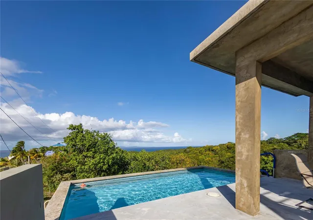 Homes for sale in Vieques, PR | 160 Calle Colina, Vieques, PR 00765 | MLS# PR9117950
