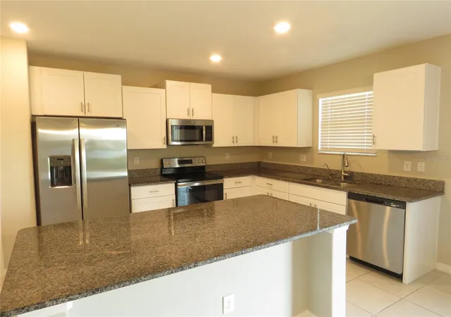 4th image of 15518 Miller Creek Dr, Sun City Center, FL 33573 | MLS# TB8456030