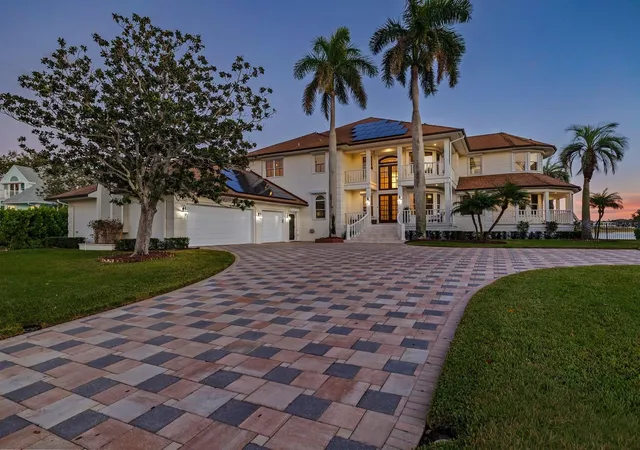 Photo 3 of Single family home for sale at 429 St Andrews Dr, Clearwater, FL 33756 | MLS# TB8456045 | Listing updated on 2026-08-21