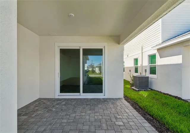 4th image of 8111 Seaflower Pkwy, Bradenton, FL 34210 | MLS# R4910384