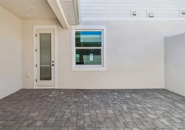 4th image of 8119 Seaflower Pkwy, Bradenton, FL 34210 | MLS# R4910387