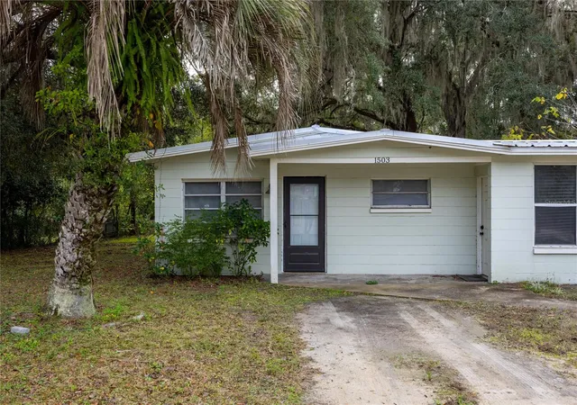 Photo 3 of Single family home for sale at 1503 SE 28th Place, Gainesville, FL | MLS# GC536007 | Listing updated on 2026-10-01