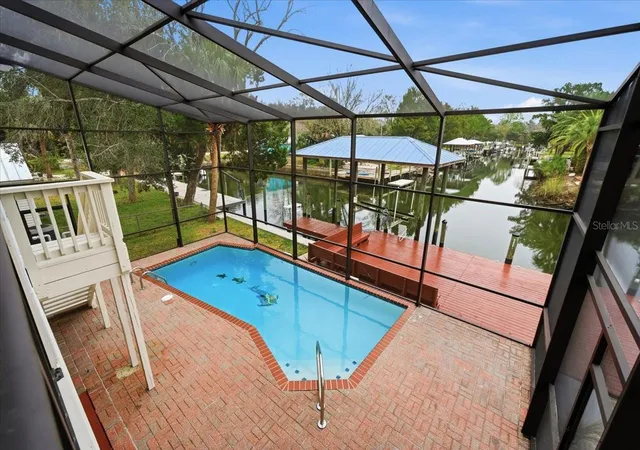 3rd image of 1821 Nw 20Th Ave, Crystal River, FL 34428 | MLS# W7881401