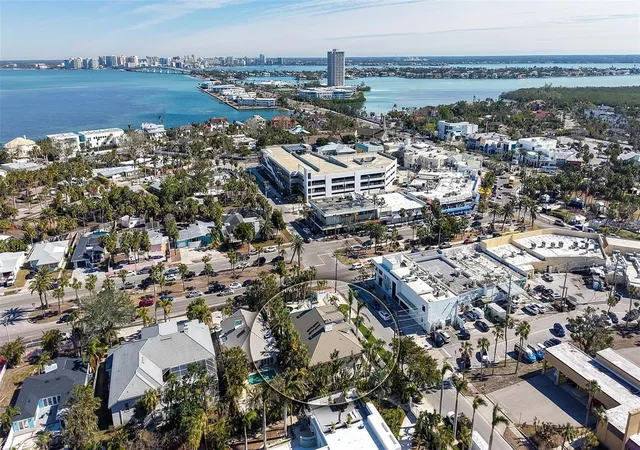 17th image of 345 Madison Dr, Sarasota, FL 34236 | MLS# A4675129