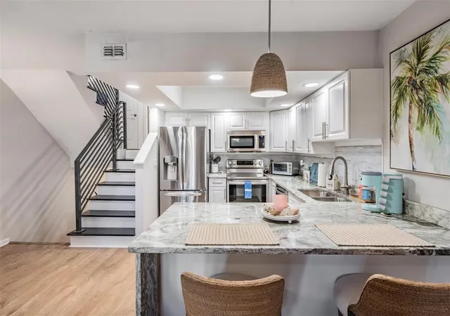 5th image of 200 Meres Blvd, TARPON SPRINGS, FL 34689