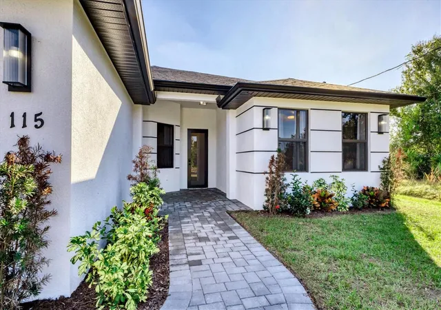 Homes for sale in Rotonda West, FL | 115 Green Pine Park, Rotonda West, FL 33947 | MLS# D6145192