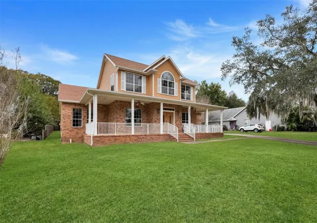 Photo 3 of Single family home for sale at 10336 Lake Louisa Rd, Clermont, FL 34711 | MLS# G5105515 | Listing updated on 2026-06-22