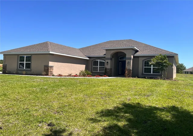 Photo 1 of Single family home for sale at 37298 Hidden View Cir, Dade City, FL 33523 | MLS# TB8456386 | Listing updated on 2026-10-20