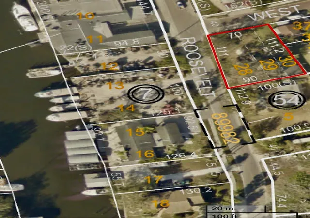 2nd image of W Spruce St, Tarpon Springs, FL 34689 | MLS# W7881420