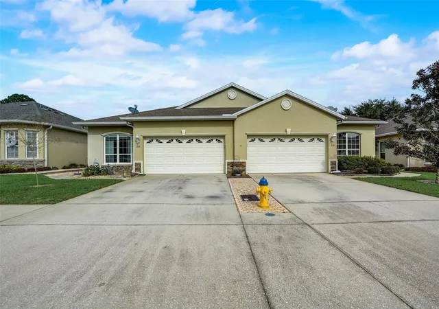 Homes for sale in De Bary, FL | 216 Lamonte Point Ct, De Bary, FL 32713 | MLS# V4946310