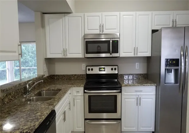 Homes for sale in RIVERVIEW, FL | 6012 Portsdale Pl, RIVERVIEW, FL 33578