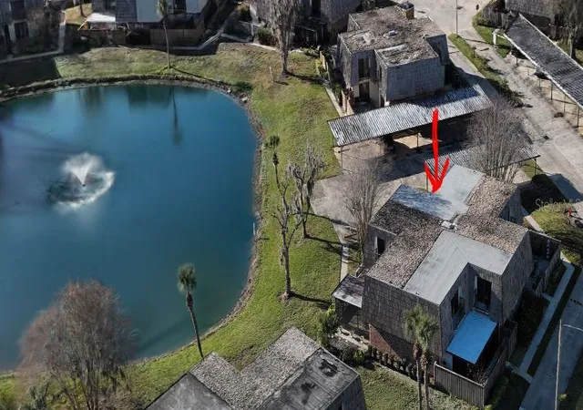 2nd image of 1004 Royal Oak Blvd, Leesburg, FL 34748 | MLS# G5105548