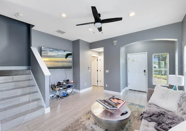 Homes for sale in Orlando, FL | 3891 Clubside Pointe Dr, Orlando, FL 32810 | MLS# O6367422