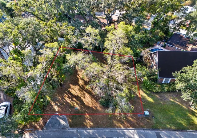4th image of 1113 N Riverhills Dr, Temple Terrace, FL 33617 | MLS# A4675367