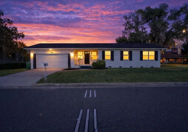 1st image of 1301 Evalyn Dr Se, Winter Haven, FL 33880 | MLS# L4957933