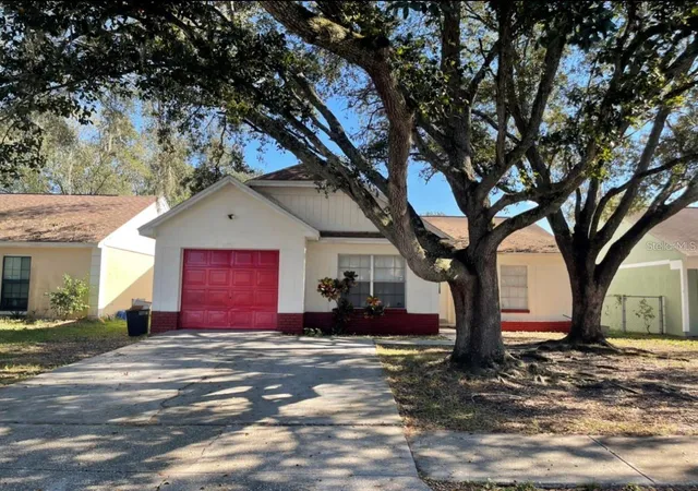 Photo 1 of Single family home for sale at 8211 Clermont St, Tampa, FL 33637 | MLS# TB8456718 | Listing updated on 2026-08-14
