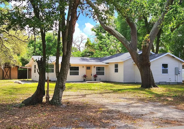 Homes for sale in Tampa, FL | 8917 N Highland Ave, Tampa, FL 33604 | MLS# TB8456724