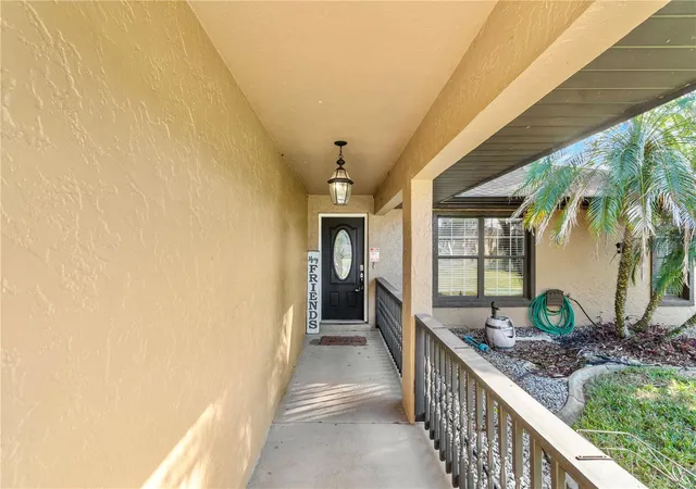 3rd image of 6 Almond Crse, Ocala, FL 34472 | MLS# OM715136