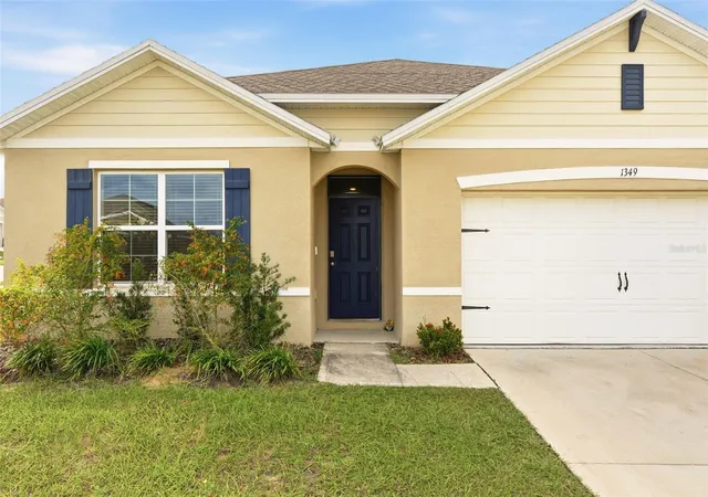 Photo 3 of Single family home for sale at 1349 Sugarwood St, Davenport, FL 33837 | MLS# S5140298 | Listing updated on 2026-08-17
