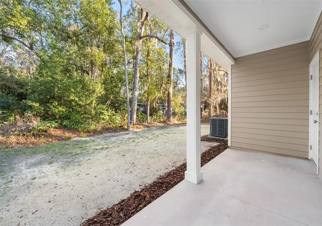 4th image of 2016 Ne 3Rd Ave, Gainesville, FL 32641 | MLS# GC536046