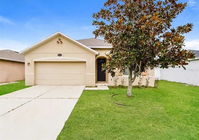 Homes for sale in Auburndale, FL | 1897 Van Allen Loop, Auburndale, FL 33823 | MLS# O6367716