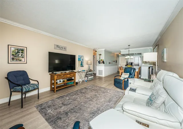 5th image of 3010 59Th St S, Gulfport, FL 33707