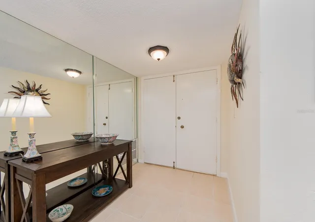 Photo 4 of Condo for sale at 1430 Gulf Blvd #110, Clearwater Beach, FL 33767 | MLS# TB8456900 | Listing updated on 2026-10-15