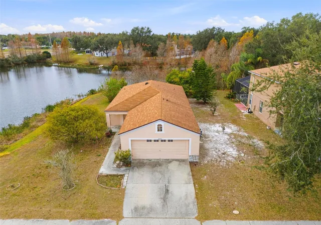 Photo 2 of Single family home for sale at 10417 Blackmore Dr, Tampa, FL 33647 | MLS# TB8456918 | Listing updated on 2026-08-11