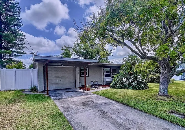 2nd image of 311 Morningside Dr, Palm Harbor, FL 34683 | MLS# W7881475