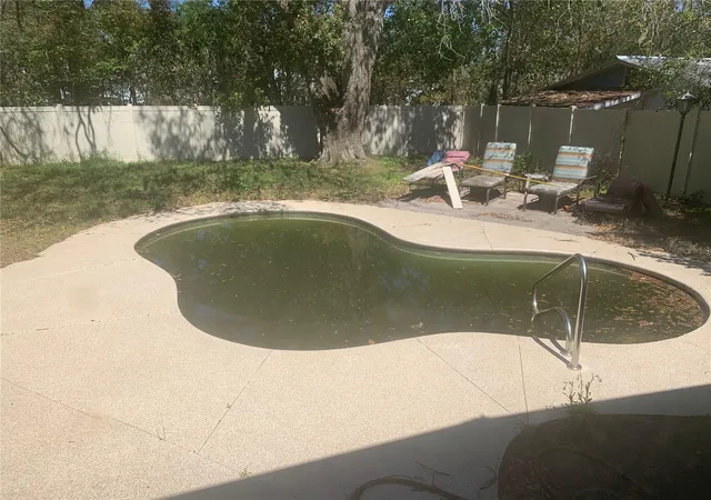 14th image of 8029 Chateau Dr S, Jacksonville, FL 32221 | MLS# TB8456971