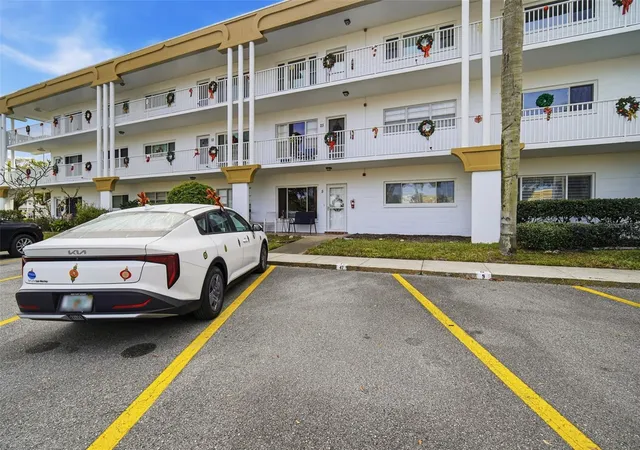 28th image of 2431 Canadian Way #47, Clearwater, FL 33763 | MLS# O6367896