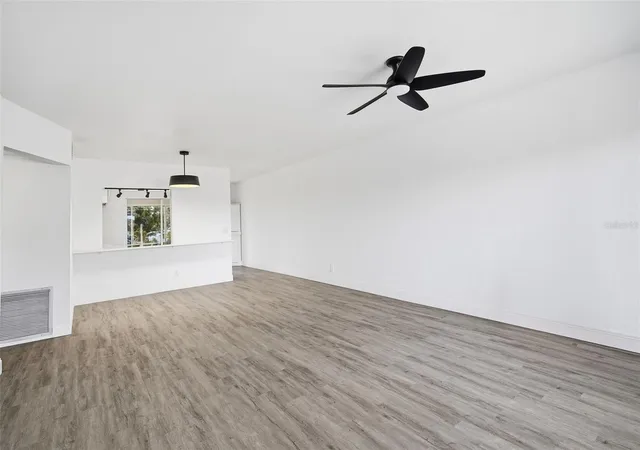 3rd image of 2431 Canadian Way #47, Clearwater, FL 33763 | MLS# O6367896