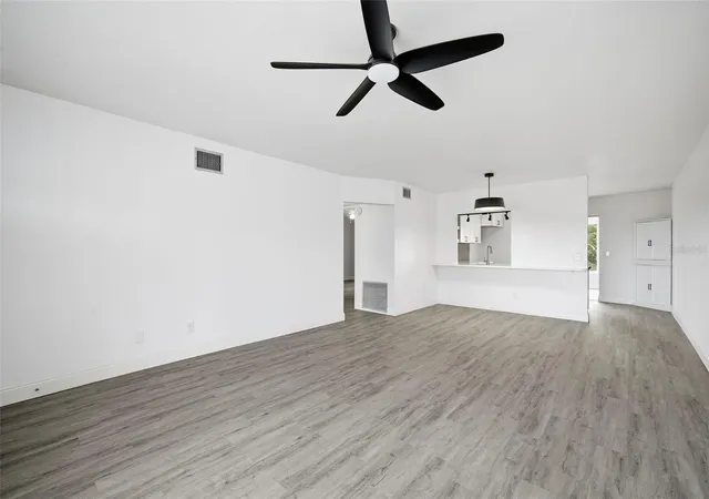 4th image of 2431 Canadian Way #47, Clearwater, FL 33763 | MLS# O6367896