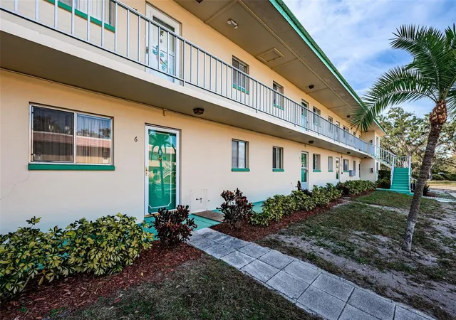 Photo 1 of Condo for sale at 2001 Greenbriar Blvd #6, Clearwater, FL 33763 | MLS# TB8457115 | Listing updated on 2026-10-20