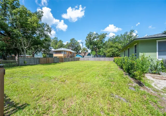 image of 1010 Elm Ave, Sanford, FL 32771 | MLS# O6368006