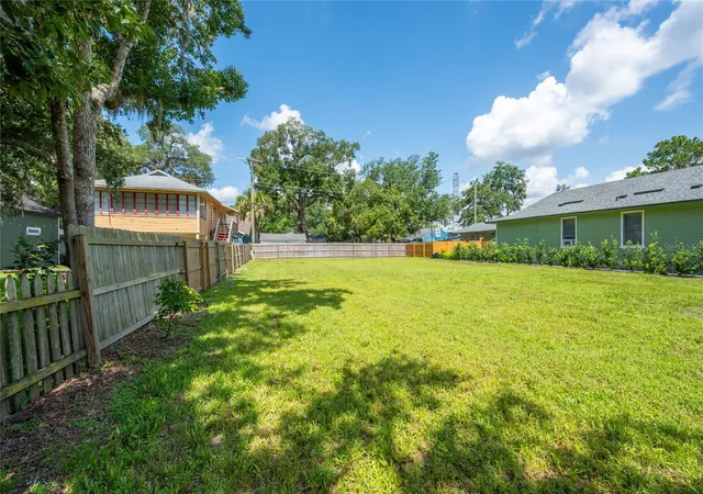 image of 1010 Elm Ave, Sanford, FL 32771 | MLS# O6368006