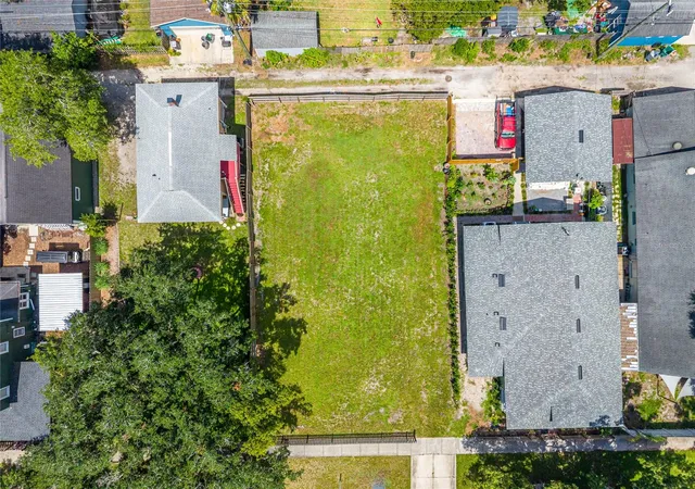 10th image of 1010 Elm Ave, Sanford, FL 32771 | MLS# O6368006