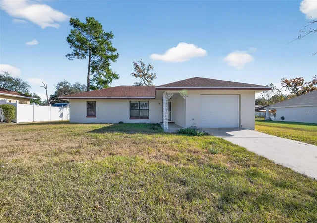 Photo 1 of Single family home for sale at 329 Marion Oaks Crse, Ocala, FL 34473 | MLS# TB8457265 | Listing updated on 2026-10-02