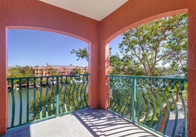 Homes for sale in Clearwater, FL | 2730 Via Tivoli, Clearwater, FL 33764