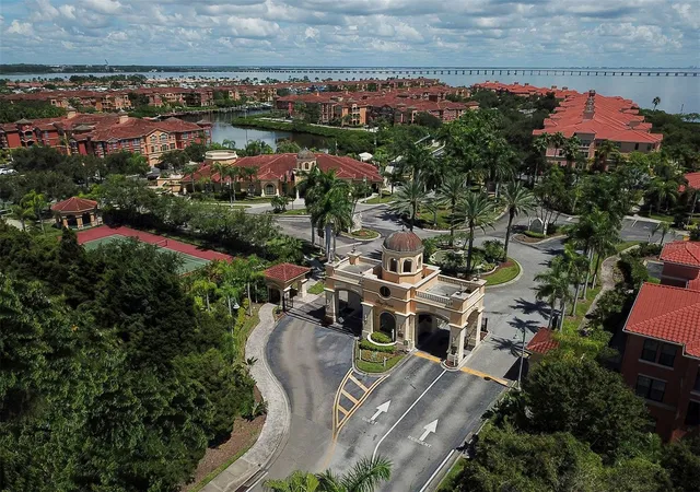 Homes for sale in Clearwater, FL | 2730 Via Tivoli, Clearwater, FL 33764 | Houzeo