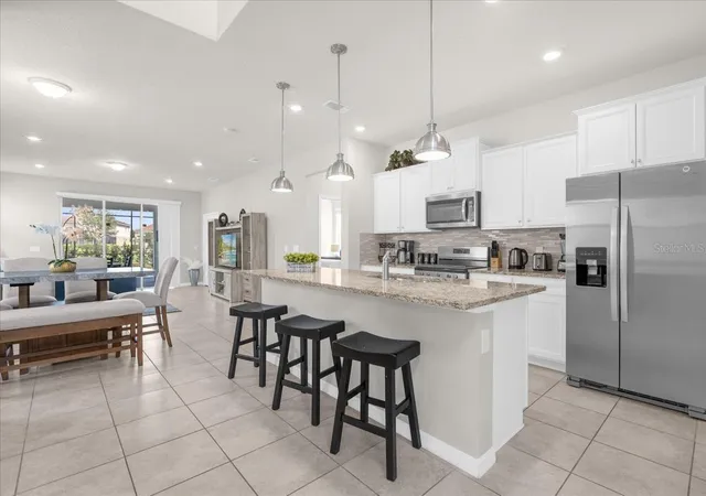 4th image of 7211 Oakmoss Loop, Davenport, FL 33837 | MLS# O6368275