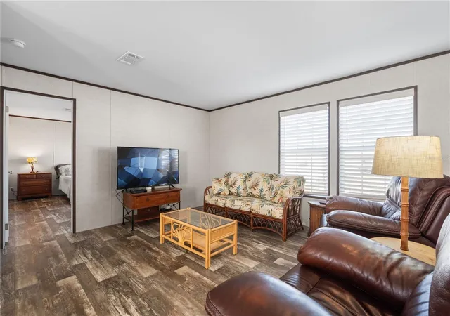Photo 4 of Manufactured home for sale at 224 Wolverine Ave, North Port, FL 34287 | MLS# A4675686 | Listing updated on 2026-07-29