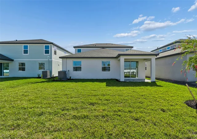 2nd image of 4710 Outhaul Run, Palmetto, FL 34221 | MLS# R4910425