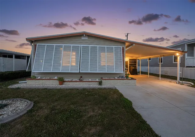 2nd image of 320 La Costa, North Port, FL 34287 | MLS# TB8457675