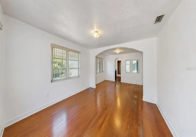 Photo 2 of Single family home for sale at 415 Model St, Daytona Beach, FL 32114 | MLS# TB8457755 | Listing updated on 2026-09-29