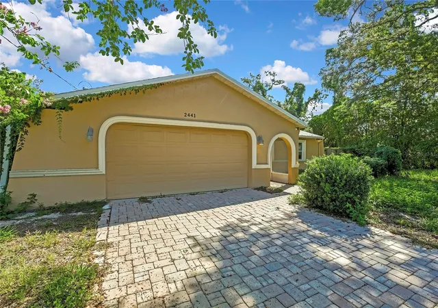 2nd image of 2441 Dustin Cir, Spring Hill, FL 34608 | MLS# TB8457782