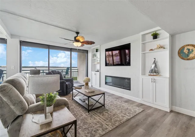 4th image of 1 Key Capri #101E, Treasure Island, FL 33706 | MLS# TB8457824