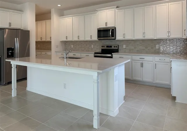 Photo 3 of Single family home for sale at 761 Farfields St, Deland, FL 32724 | MLS# O6368567 | Listing updated on 2026-10-04