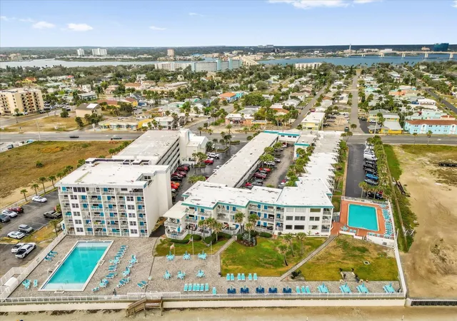 3rd image of 935 S Atlantic Ave #239, Daytona Beach, FL 32118 | MLS# O6368728