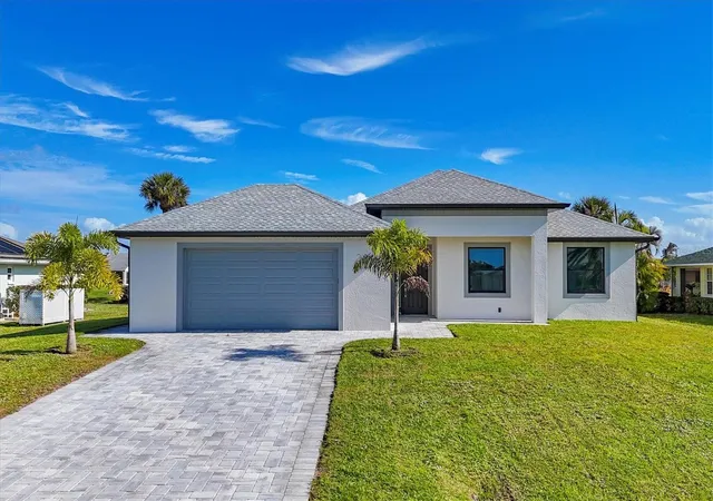 1st image of 9 Bunker Pl, Rotonda West, FL 33947 | MLS# N6142020